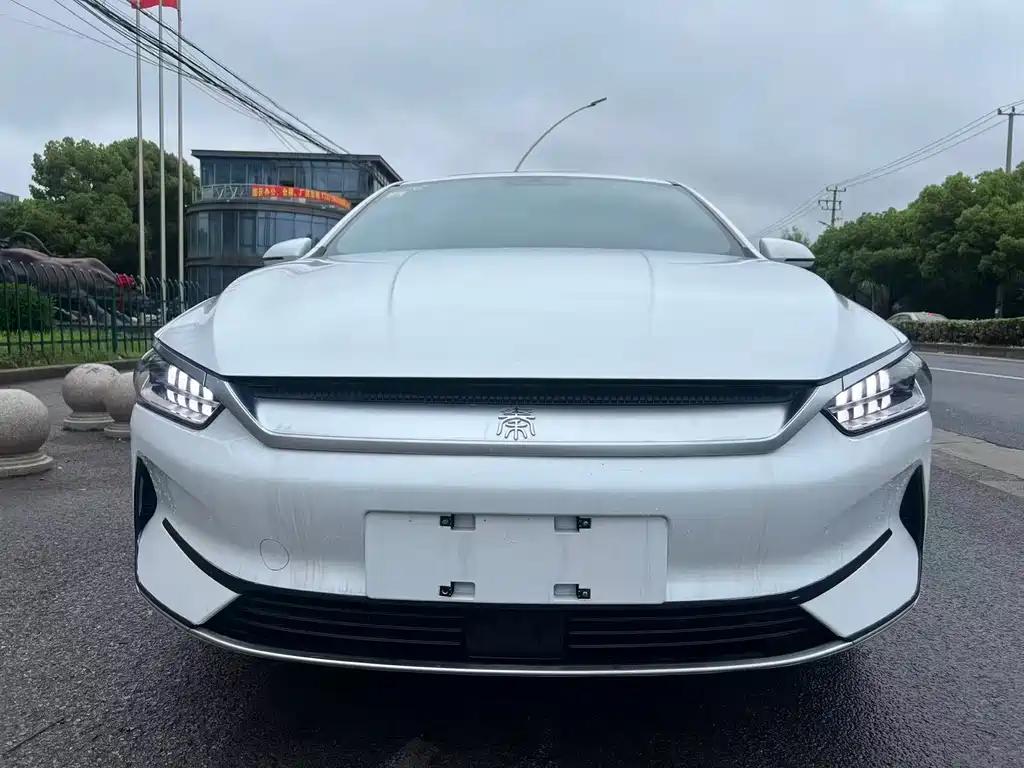 BYD Qin PLUS 2023 — фото 8