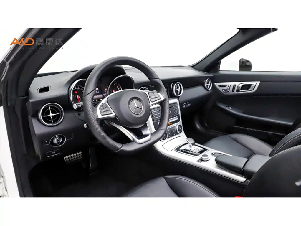 Mercedes-Benz SLC 2018 — фото 5