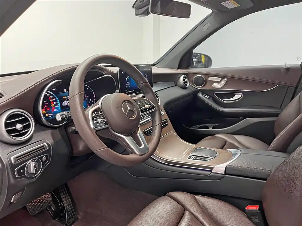 Mercedes-Benz GLC 2023 — фото 14