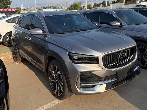 Geely Xingyue L 2024