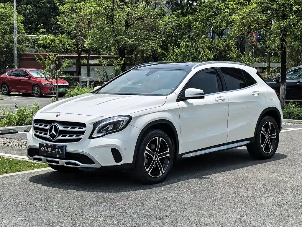 Mercedes-Benz GLA 2018 — фото 1