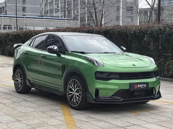 Lynk & Co 05 2022
