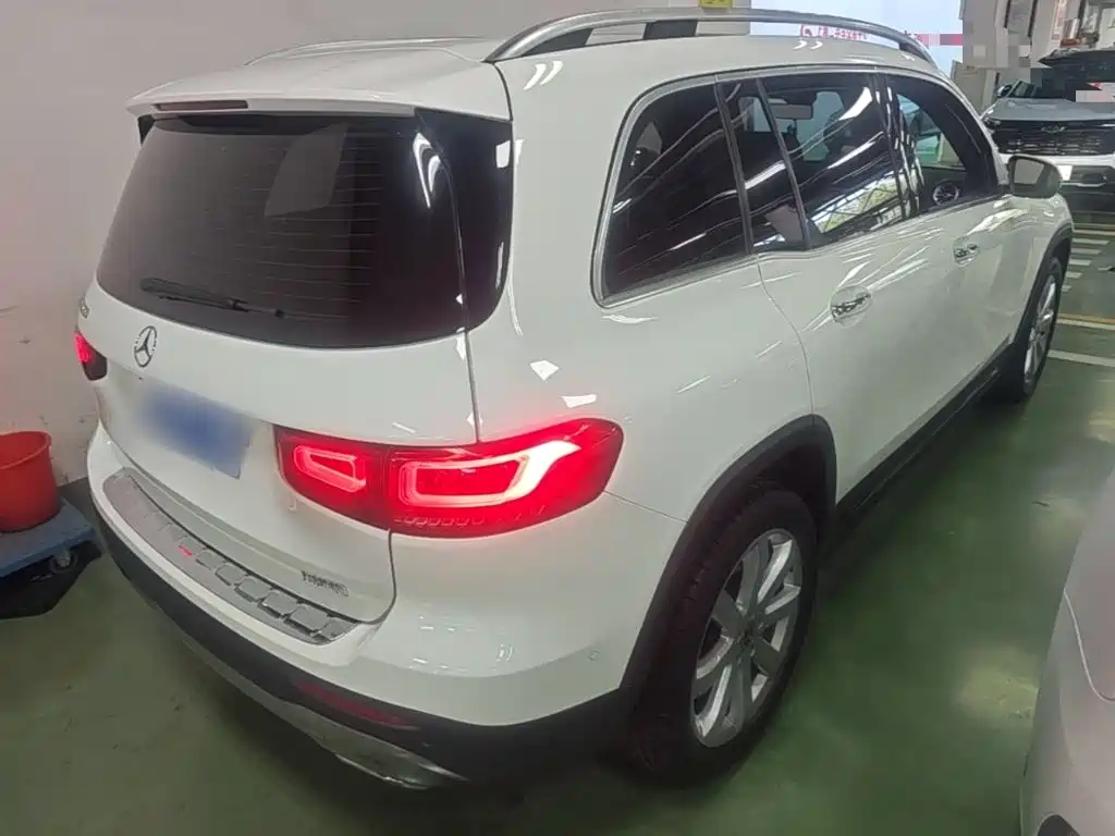 Mercedes-Benz GLB 2020