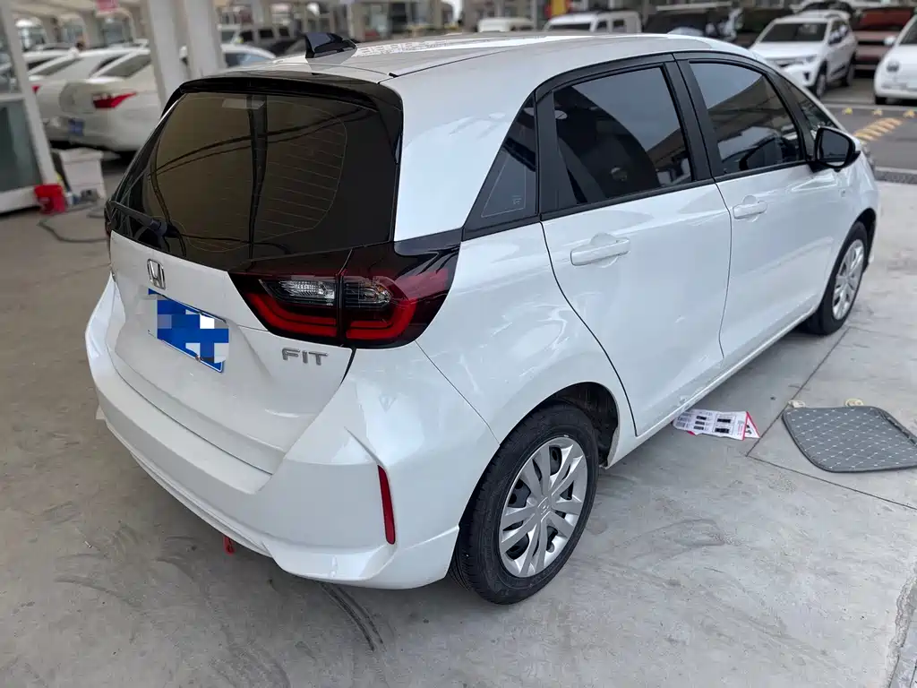 Honda Fit 2023 — фото 12
