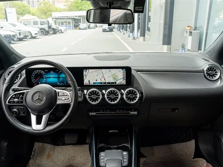 Mercedes-Benz GLA 2022 — фото 7