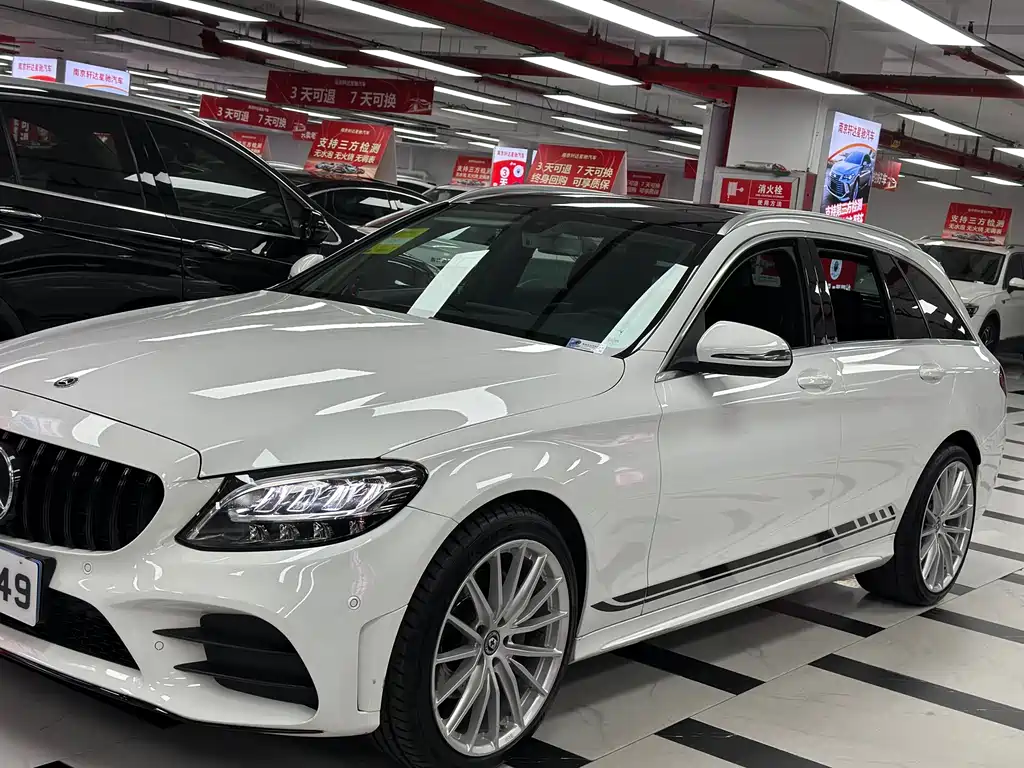 Mercedes-Benz C-Class 2020 — фото 32