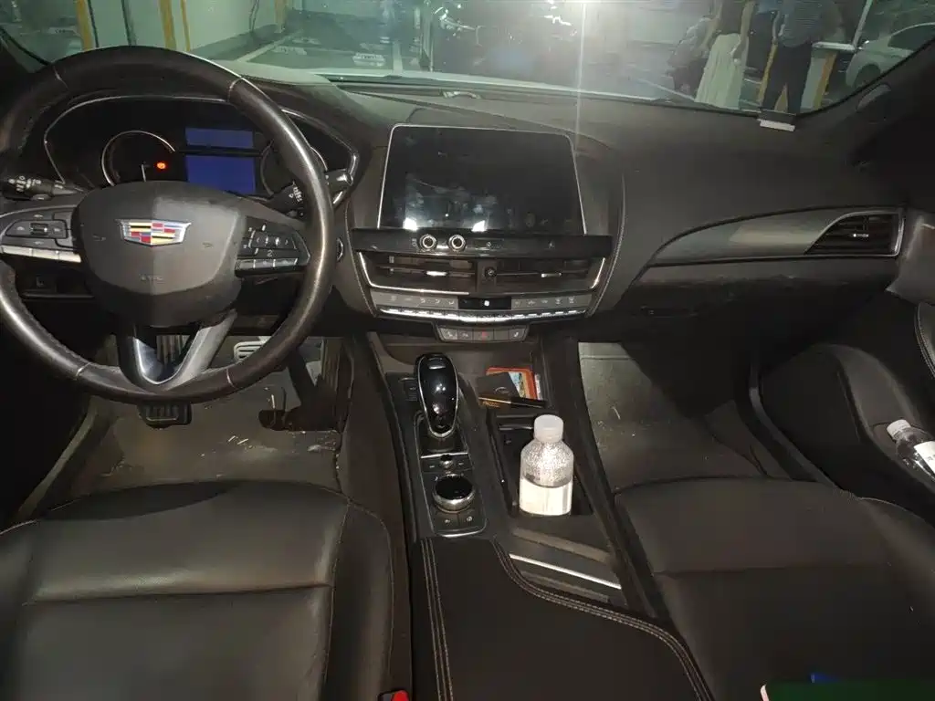 Cadillac CT5 2021 — фото 10