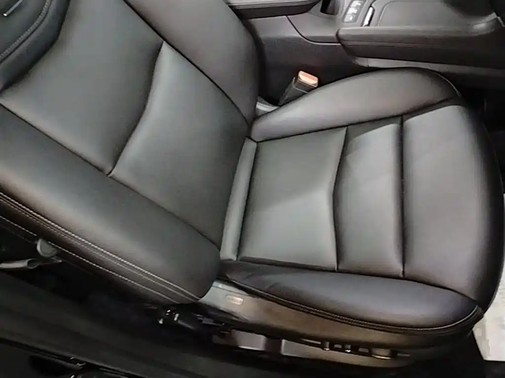 Cadillac XT5 2021 — фото 25