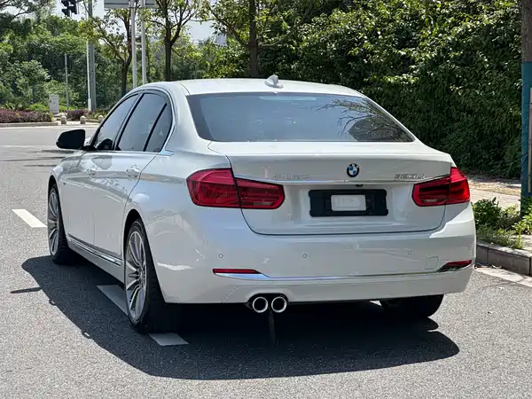 BMW 3 Series 2018