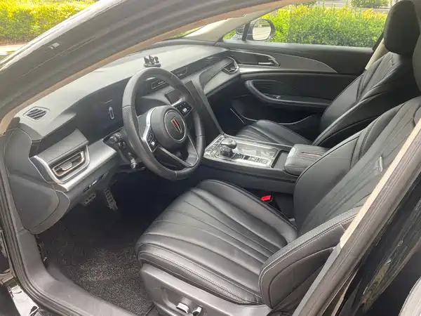 Hongqi H5 2023