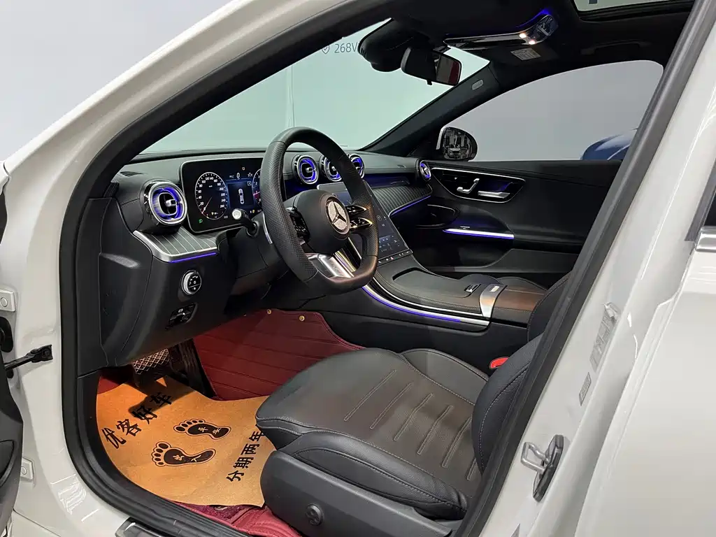 Mercedes-Benz C-Class 2023 — фото 7