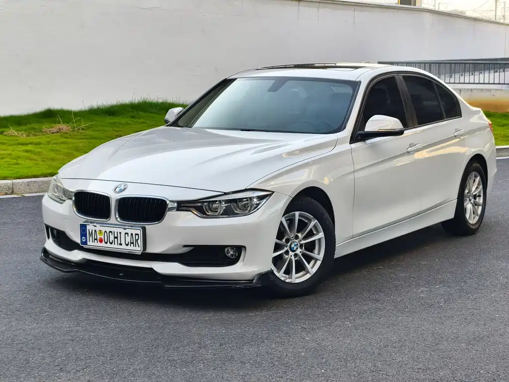BMW 3 Series 2014 — фото 1
