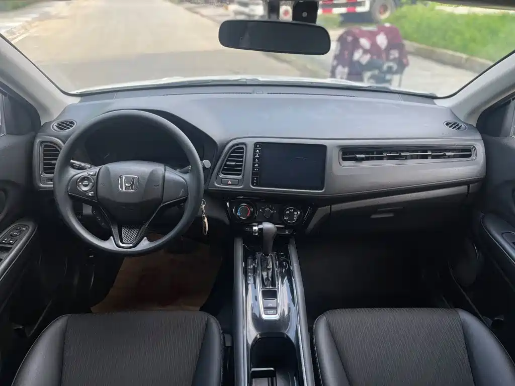 Honda Vezel 2020 — фото 17
