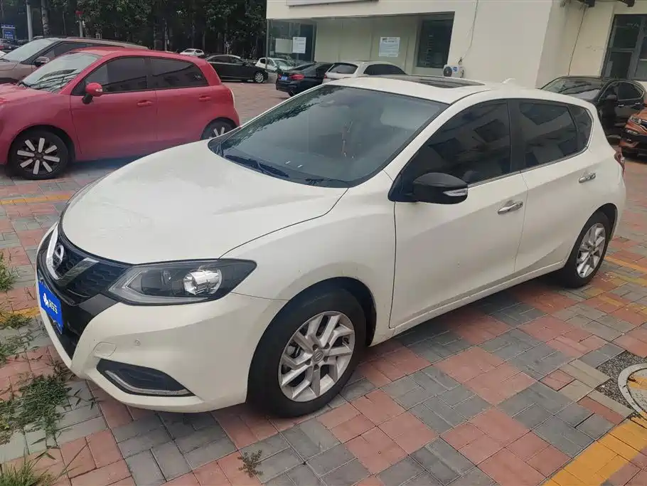 Nissan Tiida 2023