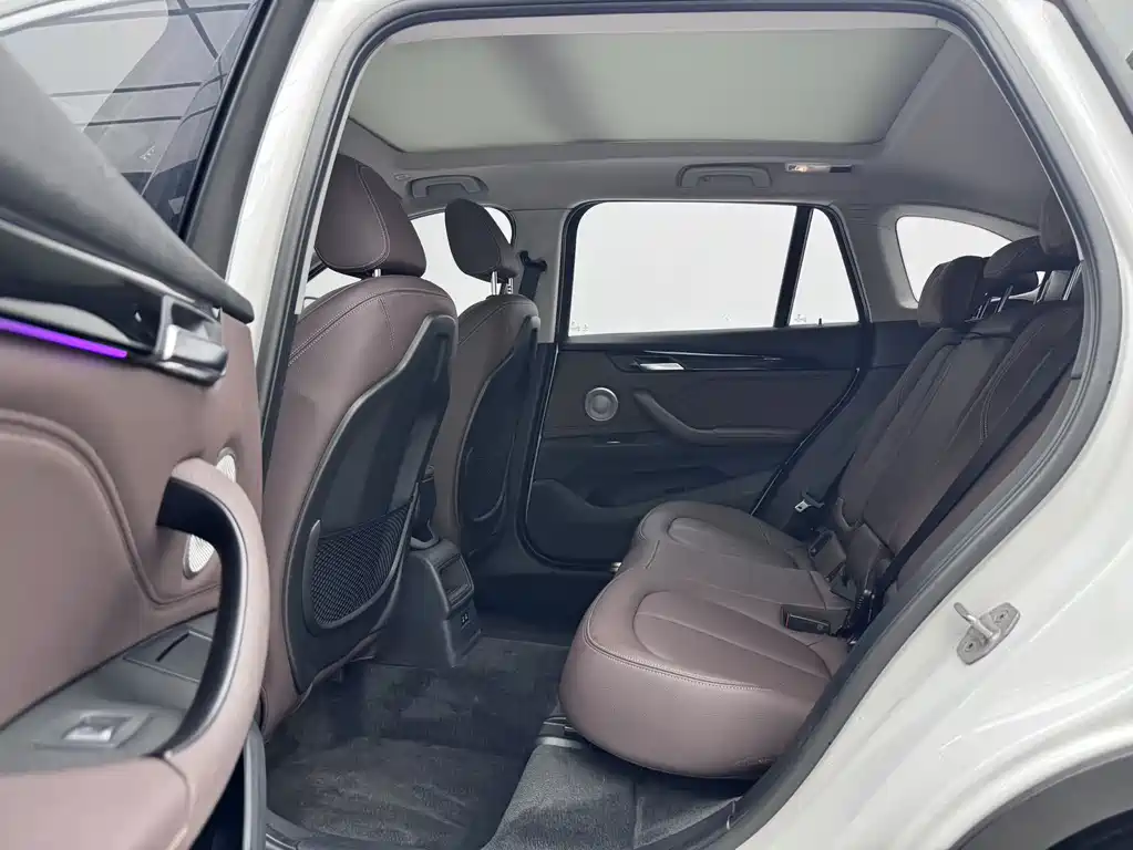 BMW X1 2022 — фото 15