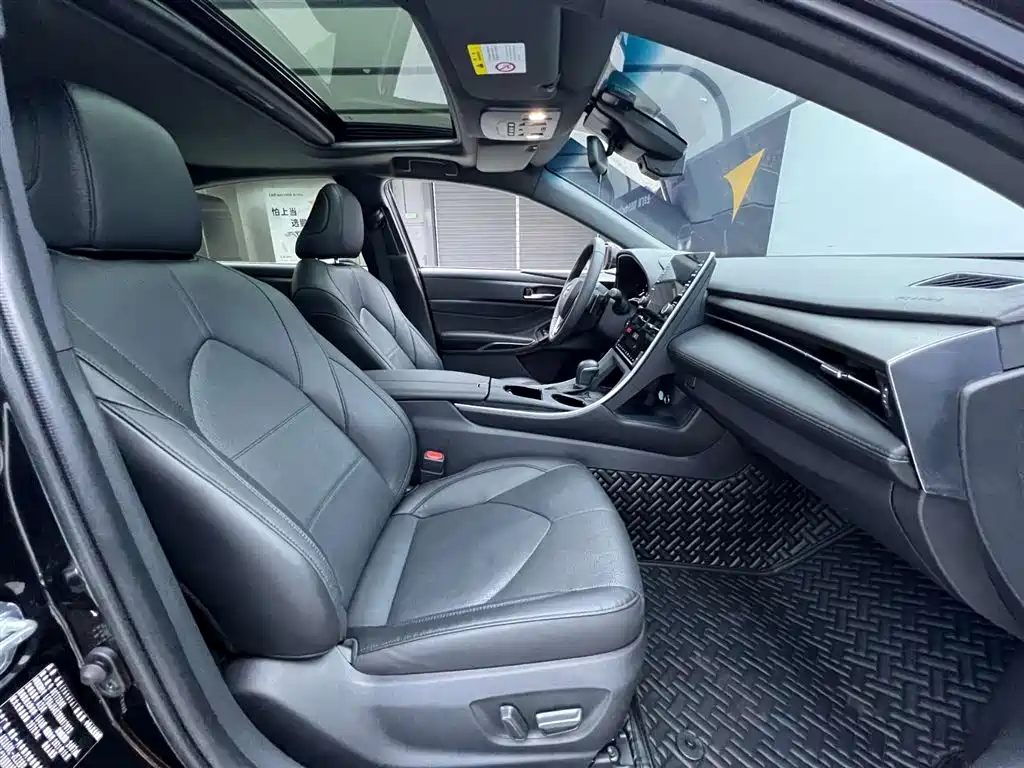 Toyota Avalon 2022 — фото 17