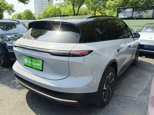 NIO ES6 2024