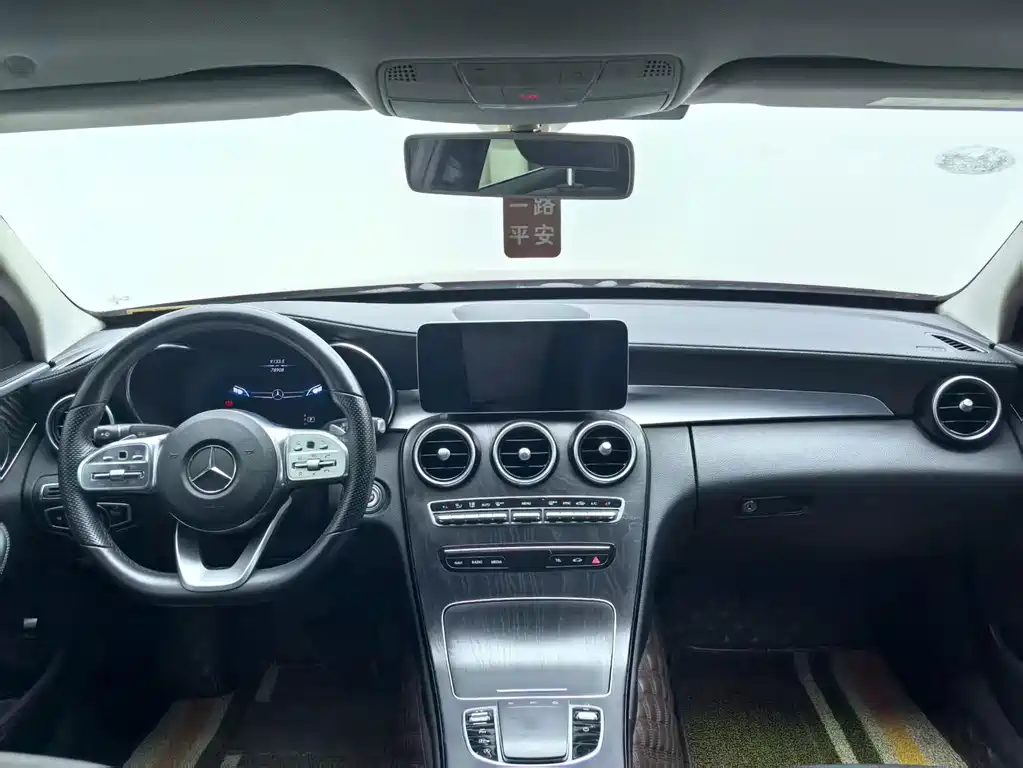 Mercedes-Benz C-Class 2020 — фото 13