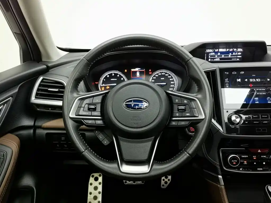 Subaru Forester 2019 — фото 11