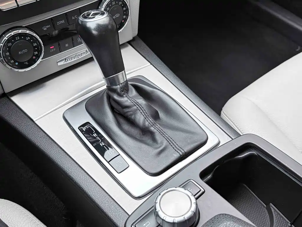 Mercedes-Benz C-Class 2015 — фото 7