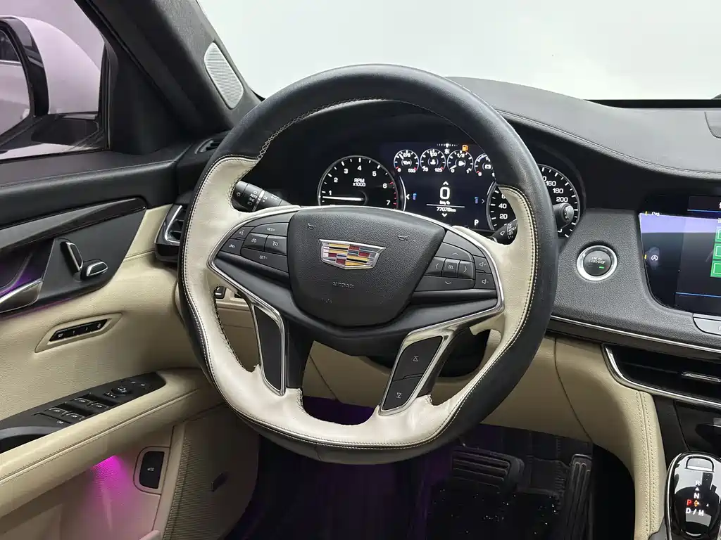 Cadillac CT6 2020 — фото 15
