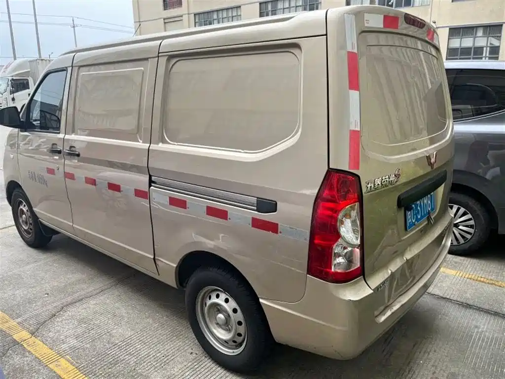Wuling Rongguang S 2022 — фото 8