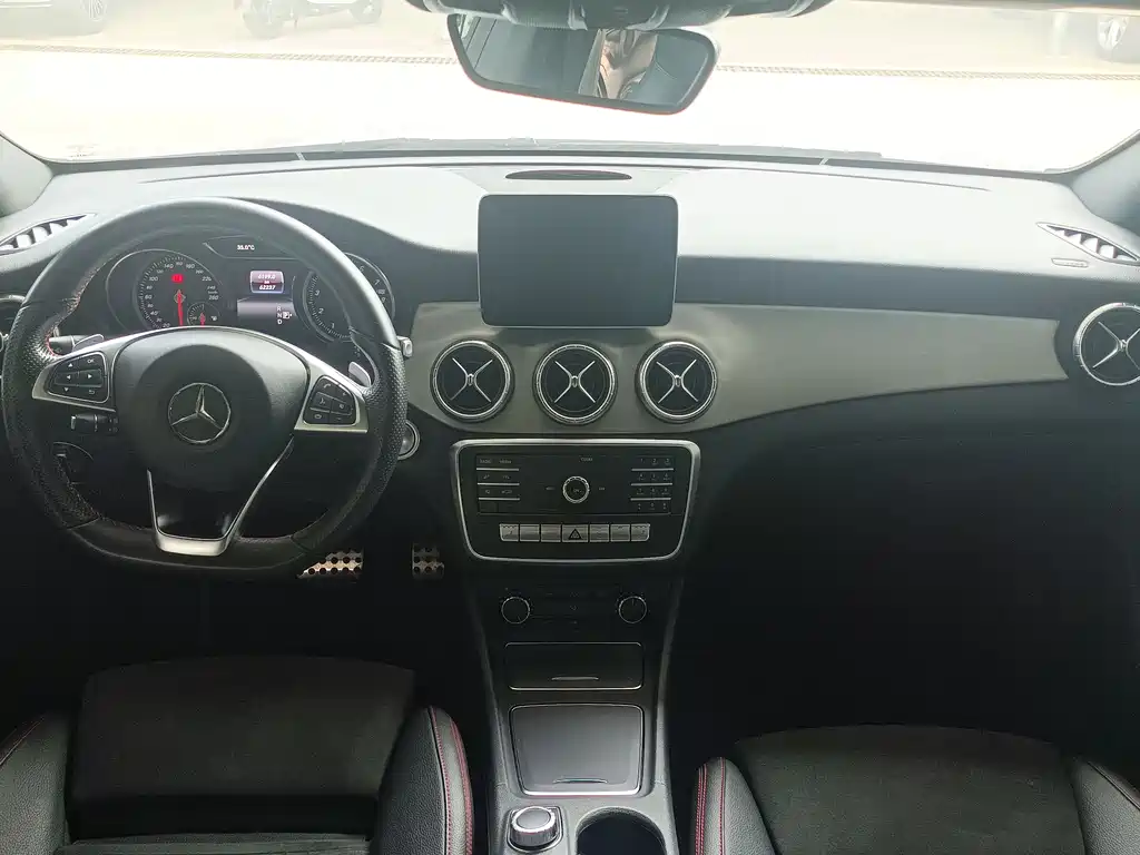 Mercedes-Benz CLA 2018 — фото 7