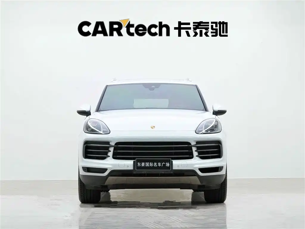 Porsche Cayenne Hybrid 2019 — фото 6