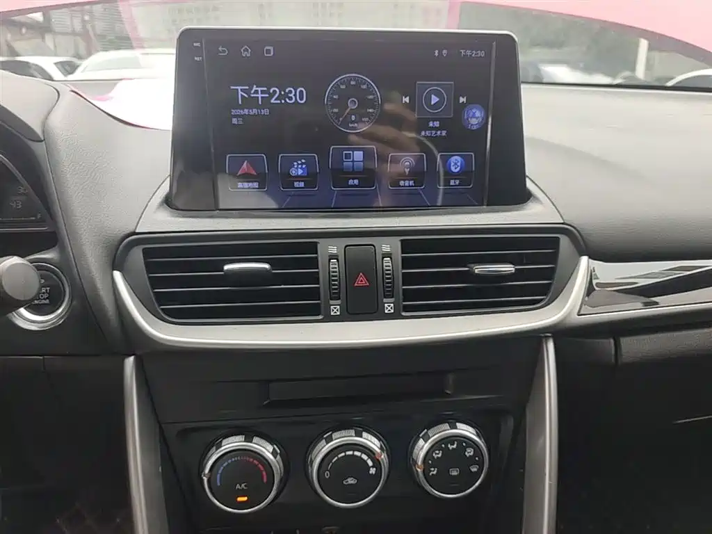 Mazda CX-4 2017 — фото 13