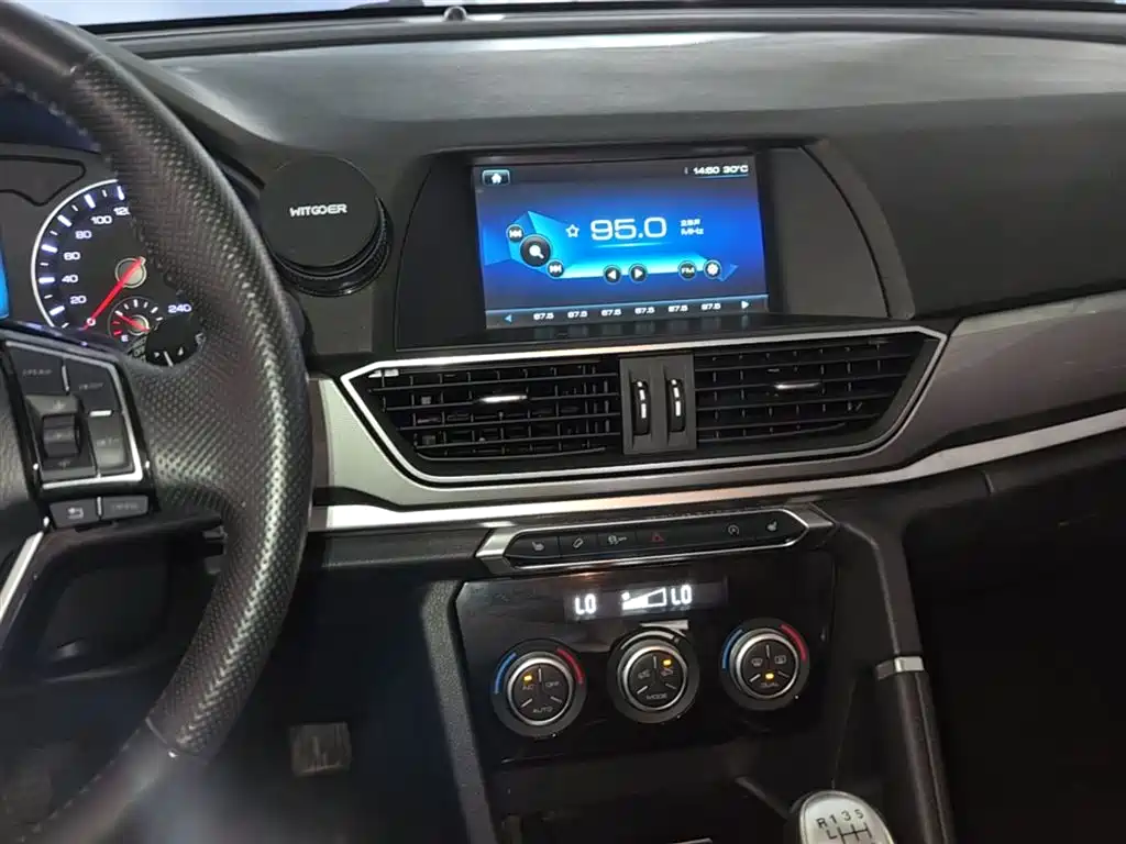 Haval H6 2018 — фото 13