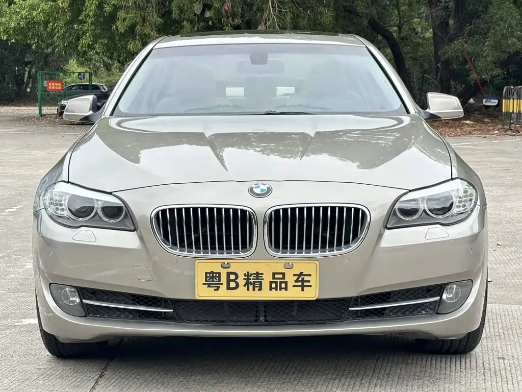 BMW 5 Series 2011