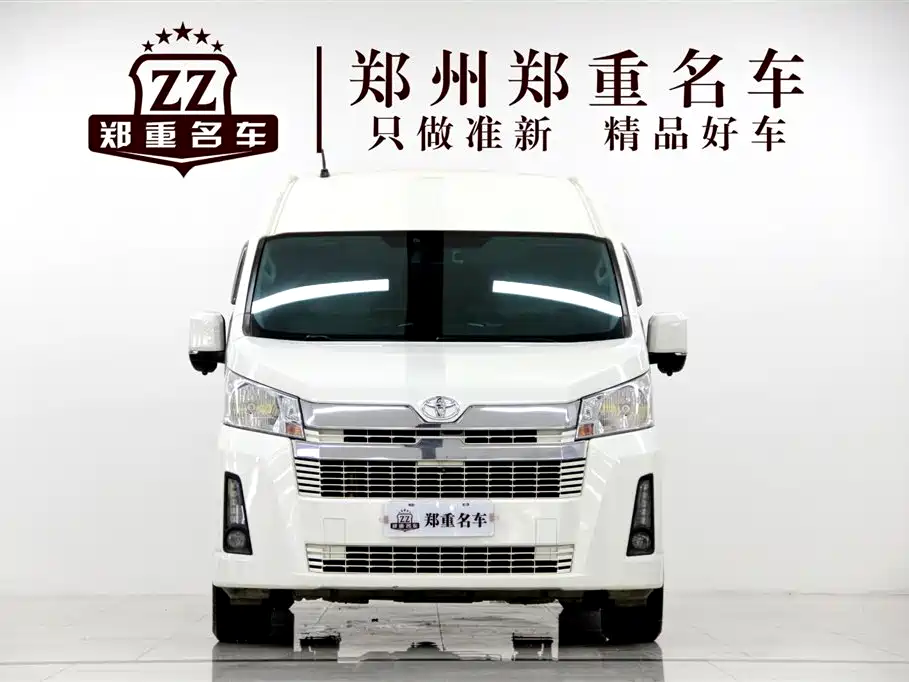 Toyota Hiace 2021 — фото 2