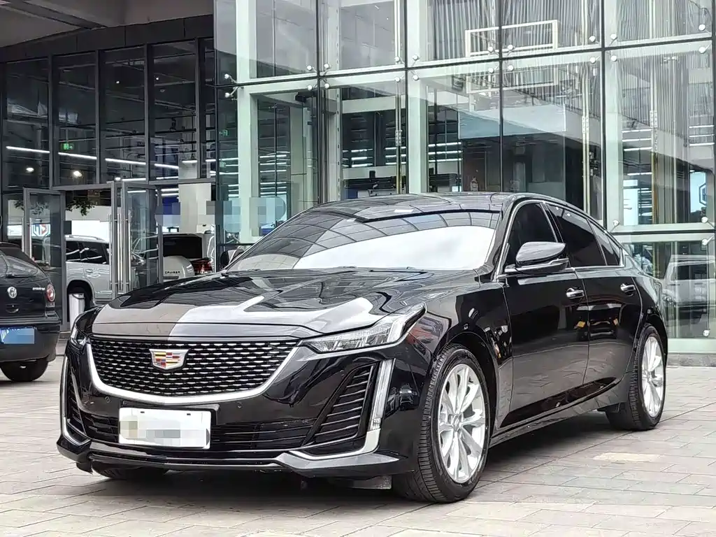 Cadillac CT5 2023 — фото 1