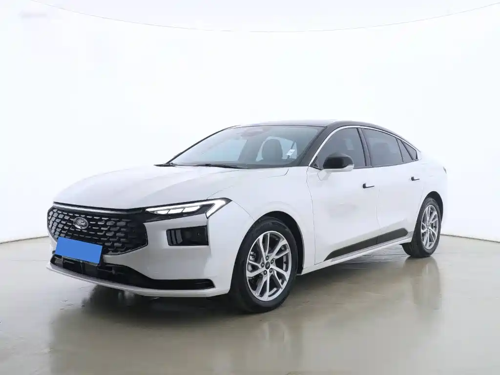 Ford Mondeo 2022 — фото 1