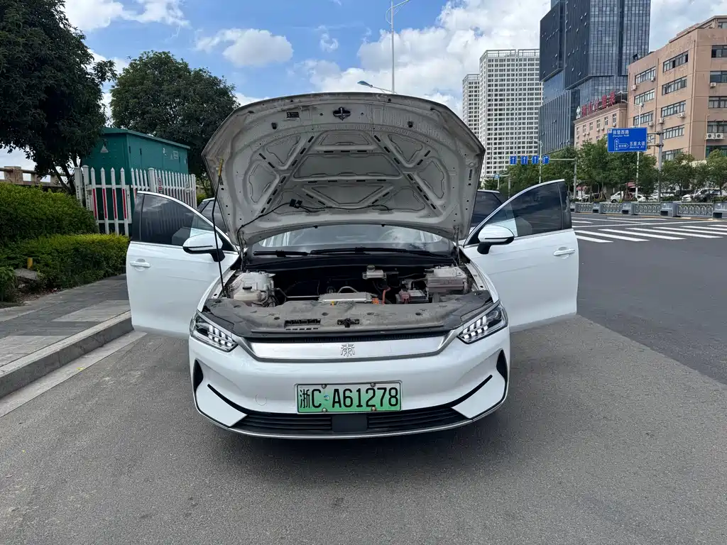 BYD Qin PLUS 2023 — фото 12