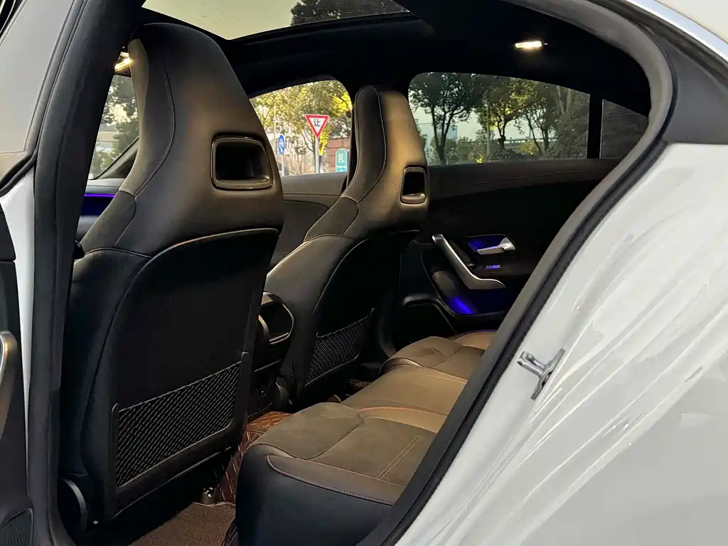 Mercedes-Benz CLA 2023 — фото 7