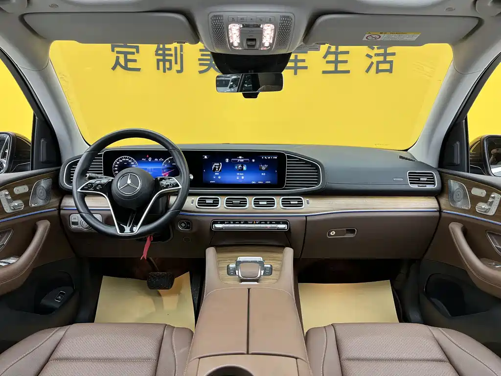 Mercedes-Benz GLE 2025 — фото 11