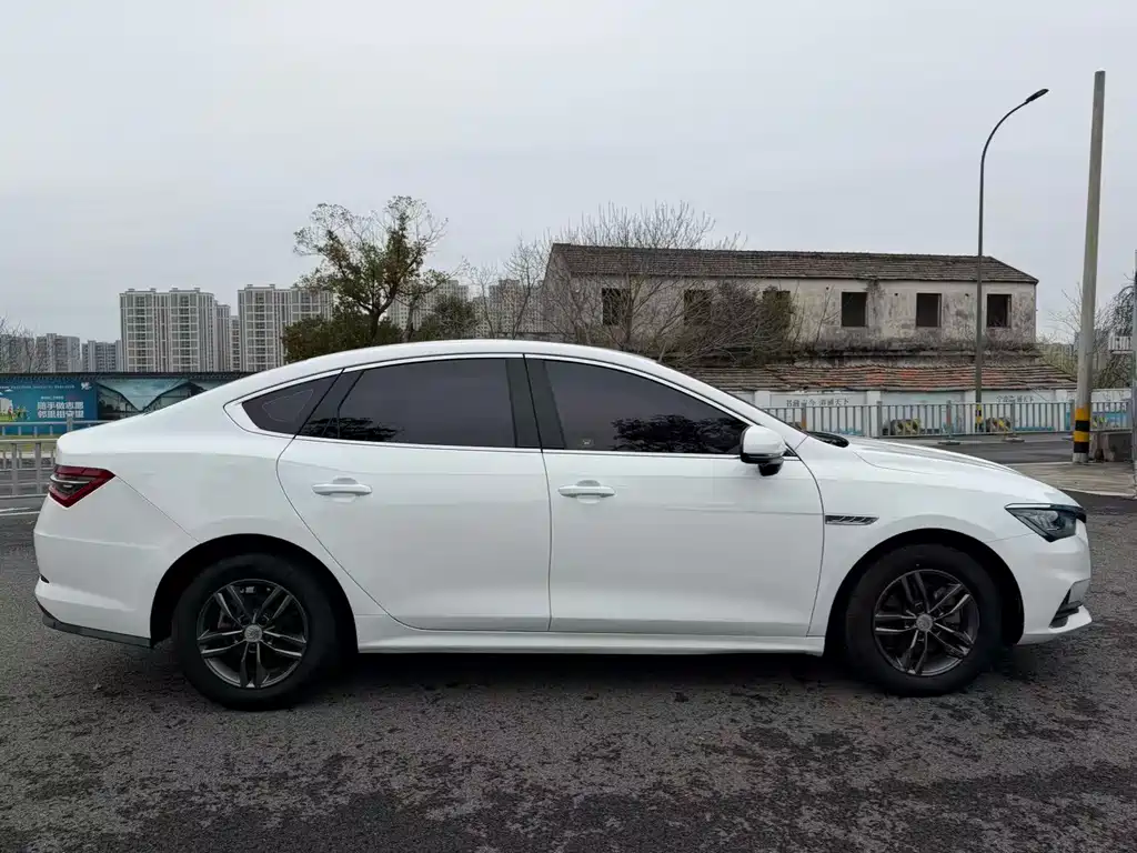 BYD Qin Pro 2019 — фото 11