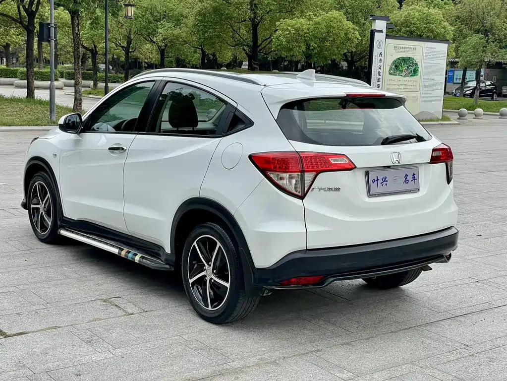 Honda Vezel 2020 — фото 12
