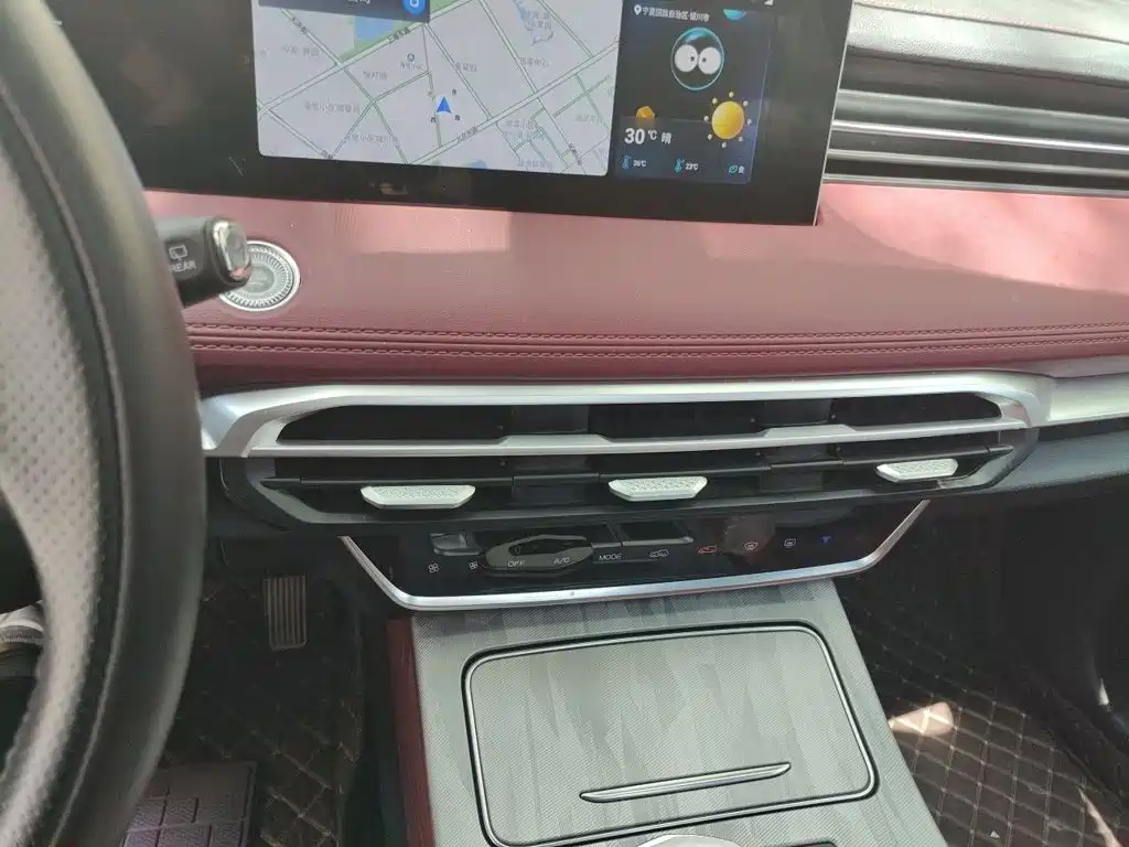 Jetour X70 PLUS 2022