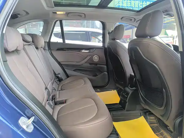 BMW X1 2022
