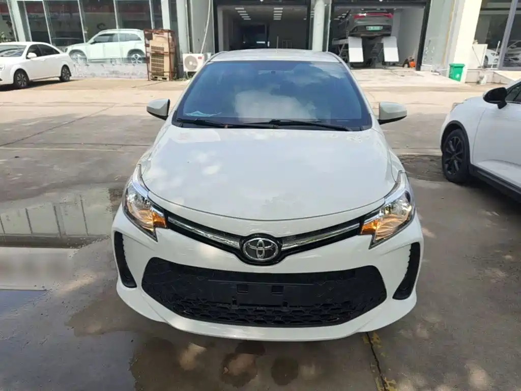 Toyota Vios FS 2021