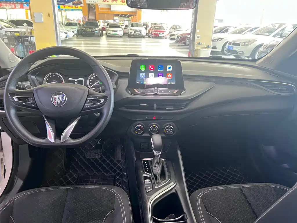 Buick Verano 2022 — фото 10