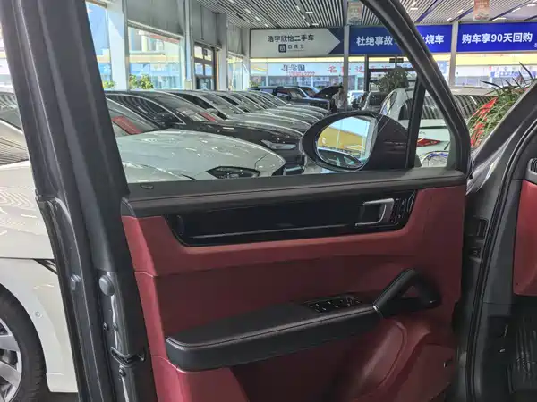 Porsche Cayenne 2019