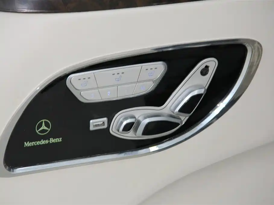 Mercedes-Benz Vito 2020 — фото 26