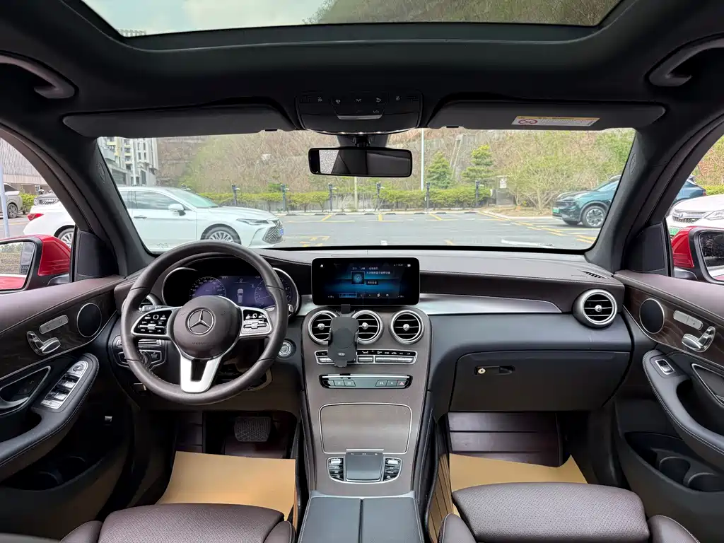 Mercedes-Benz GLC 2020 — фото 10