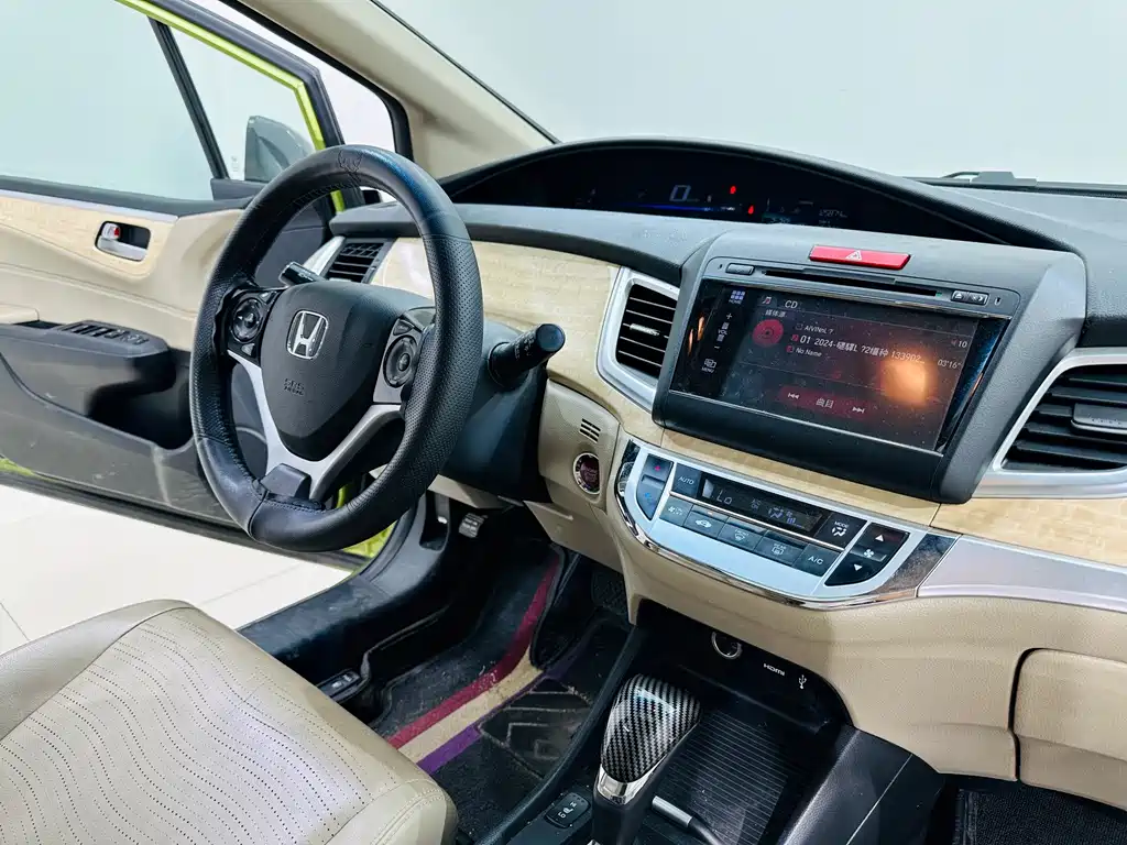 Honda Jade 2014 — фото 13