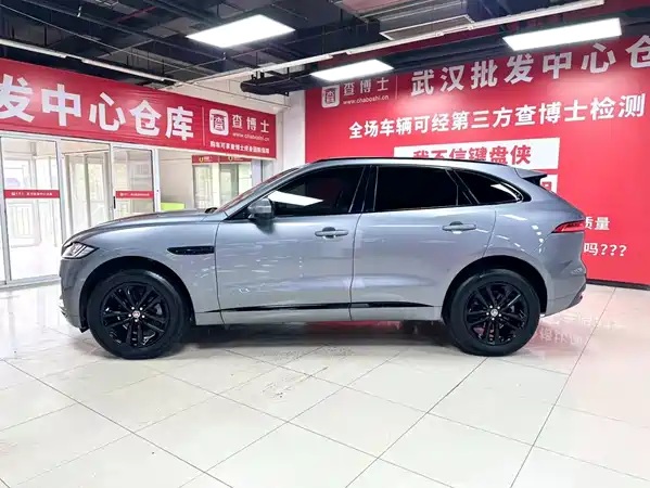 Jaguar F-PACE 2021