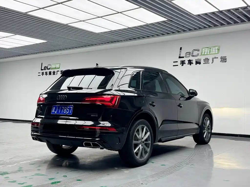 Audi Q5L 2022 — фото 5