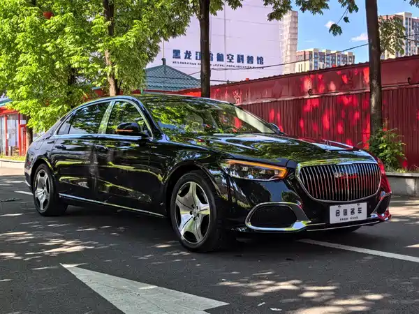 Mercedes-Benz Maybach S-Class 2024